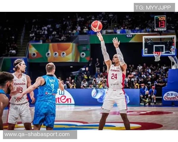 狄龙表现起伏外线不佳11投5中拿下12分4助攻3抢断三分球命中率低迷 狄龙表现起伏外线不佳11投5中拿下12分4助攻3抢断三分球命中率低迷