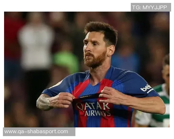 梅西与滕杜卡尔同框合影传奇球星互赠10号球衣展现友谊 梅西与滕杜卡尔同框合影传奇球星互赠10号球衣展现友谊